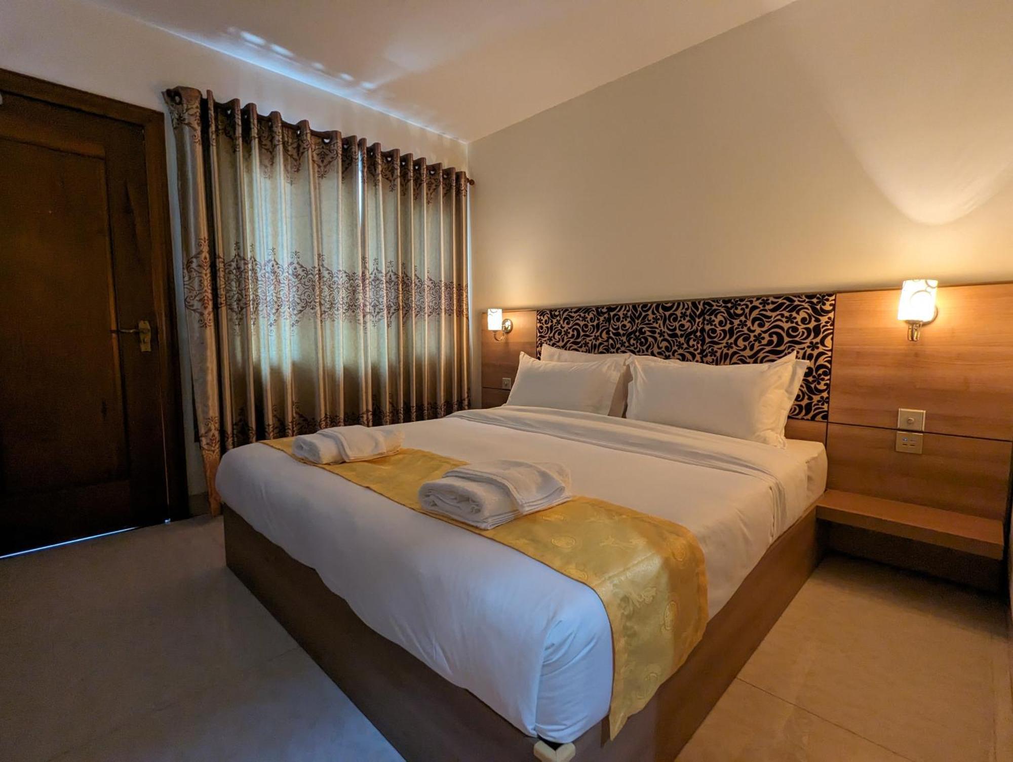 中青秋果酒店 True Go Hotel Пном Пен Екстериор снимка